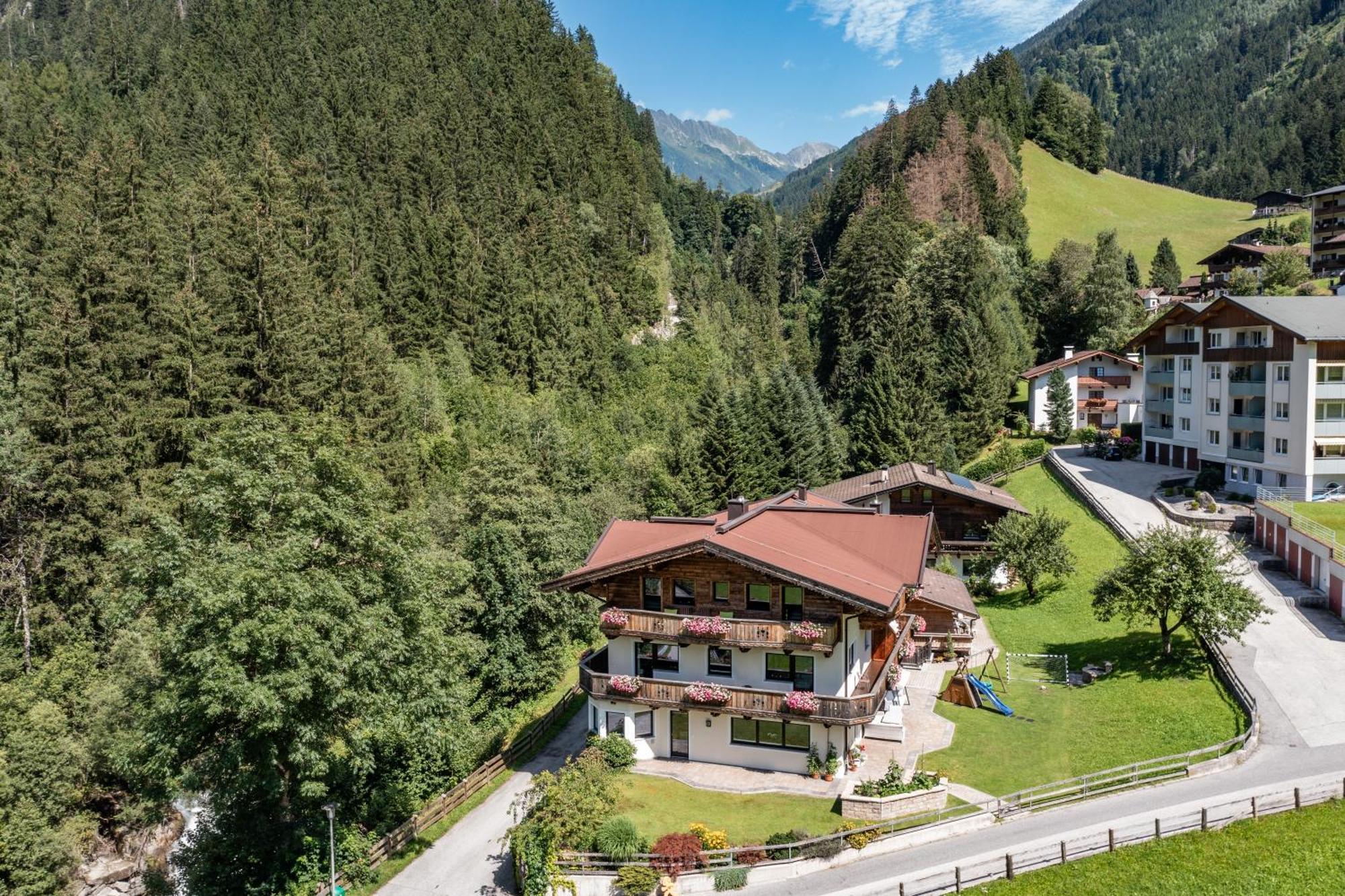 Landhaus Ifangl Mayrhofen Esterno foto